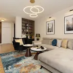 Lux Blue Moon Center Foksal By Renters Prestige *