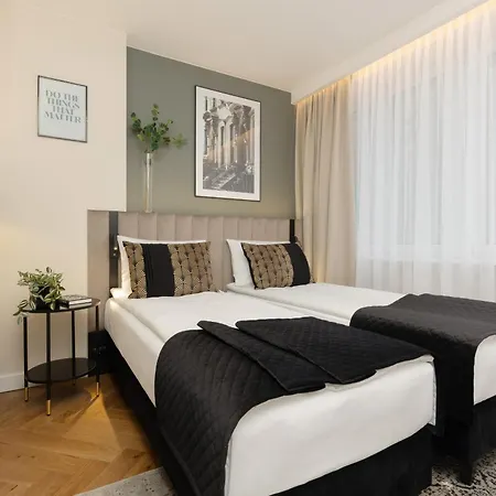 Lux Blue Moon Center Foksal By Renters Prestige Apartman Varsó