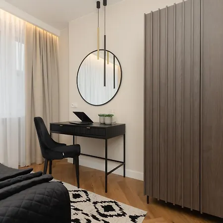 Lux Blue Moon Center Foksal By Renters Prestige Apartment *