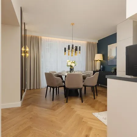 Lejlighed Lux Blue Moon Center Foksal By Renters Prestige Warszawa